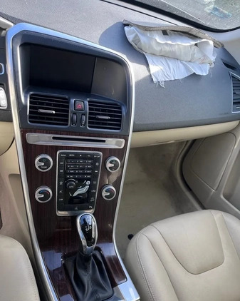 Volvo XC 60 cena 34000 przebieg: 135099, rok produkcji 2015 z Nowy Staw małe 154